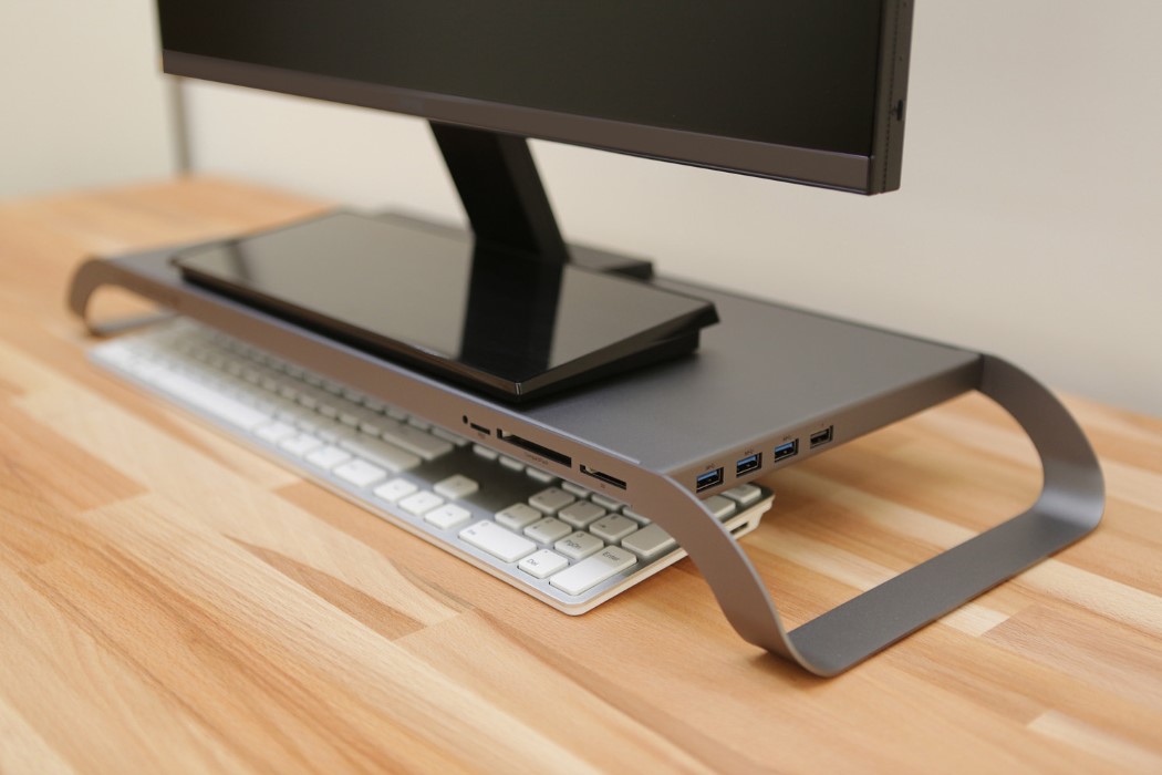 dual monitor stand target