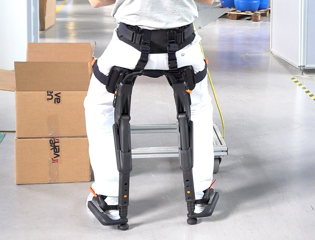 Exoskeleton Chair That Is Almost Invisible 123 Design Blog