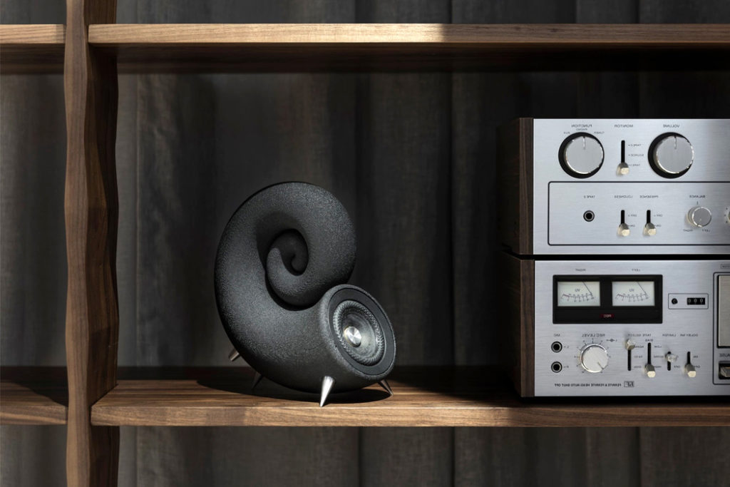 cornu spiral speaker